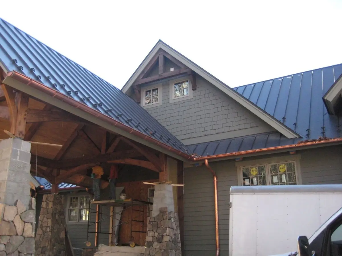 Craftsman Roofing team delivering quality roofing work in Fair Oaks